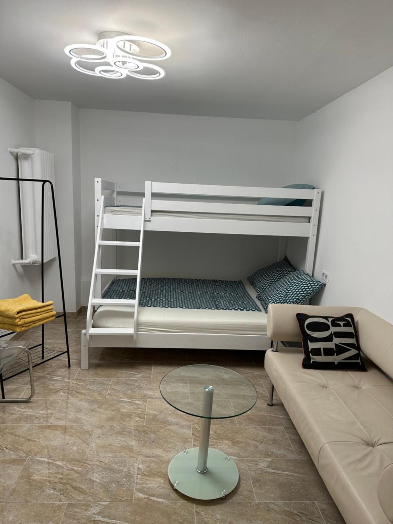 Gemuetliche Gaeste Suite Fuer Ruhige Naechte. Zentral Ichenhausen Extérieur photo
